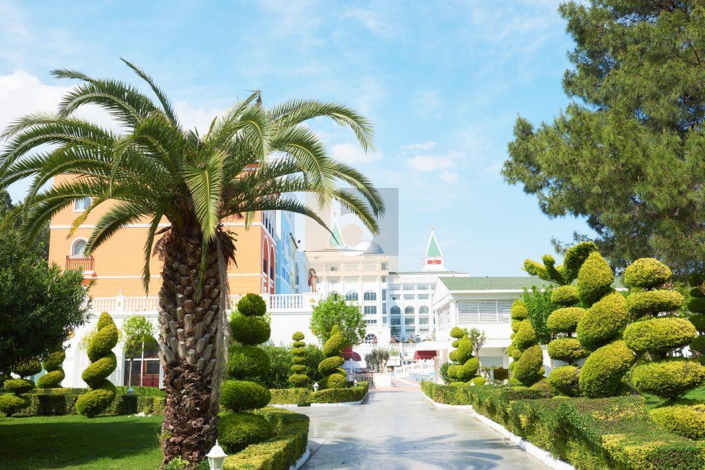 Antalya ve Alanya bölgesinde hizmet veren bir lüks otel