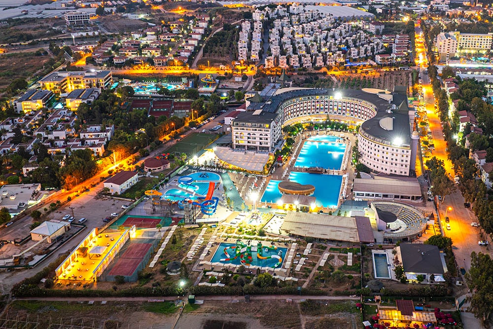 Bayar Family Resort Hotel